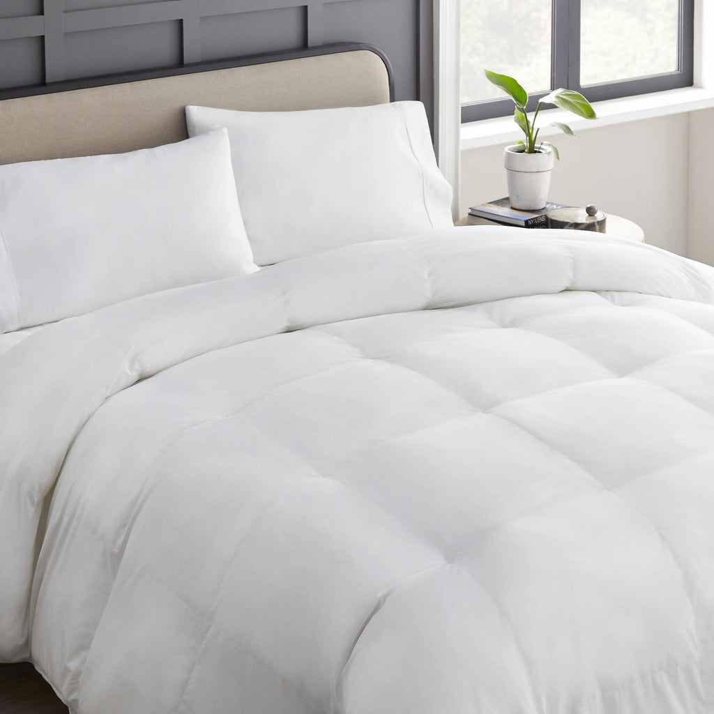 Down Alternative Micro Fiber Filled Comforter