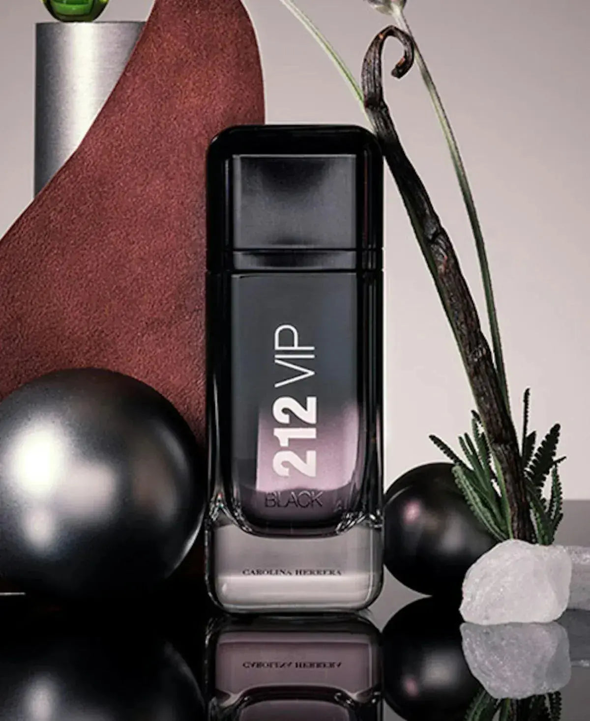 212 Vip Black By Carolina Herrera For Men 2Pcs Set EDP Spray
