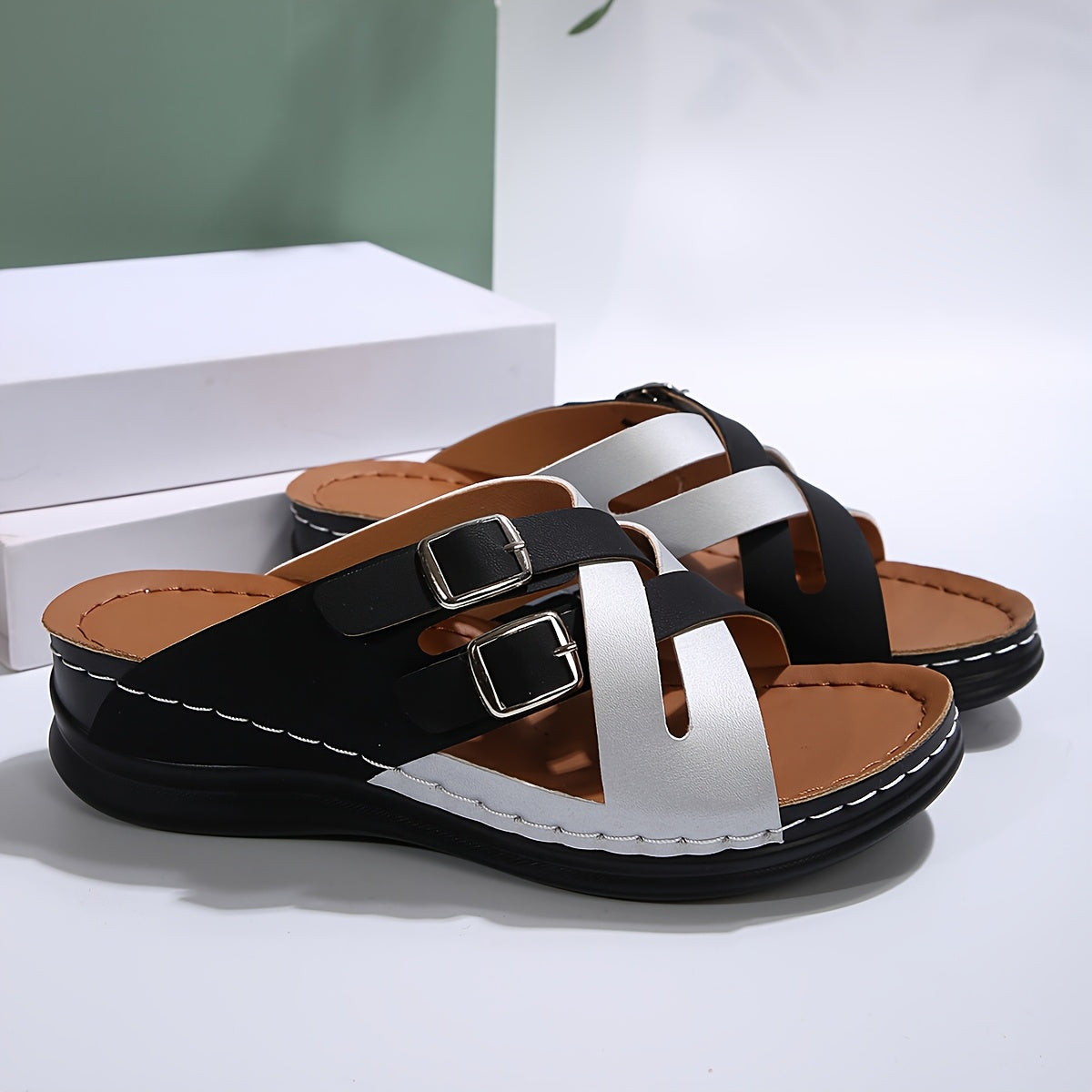 Silvery Black Cross Strap Flat Slippers With A Soft Bottom And Anti Slip