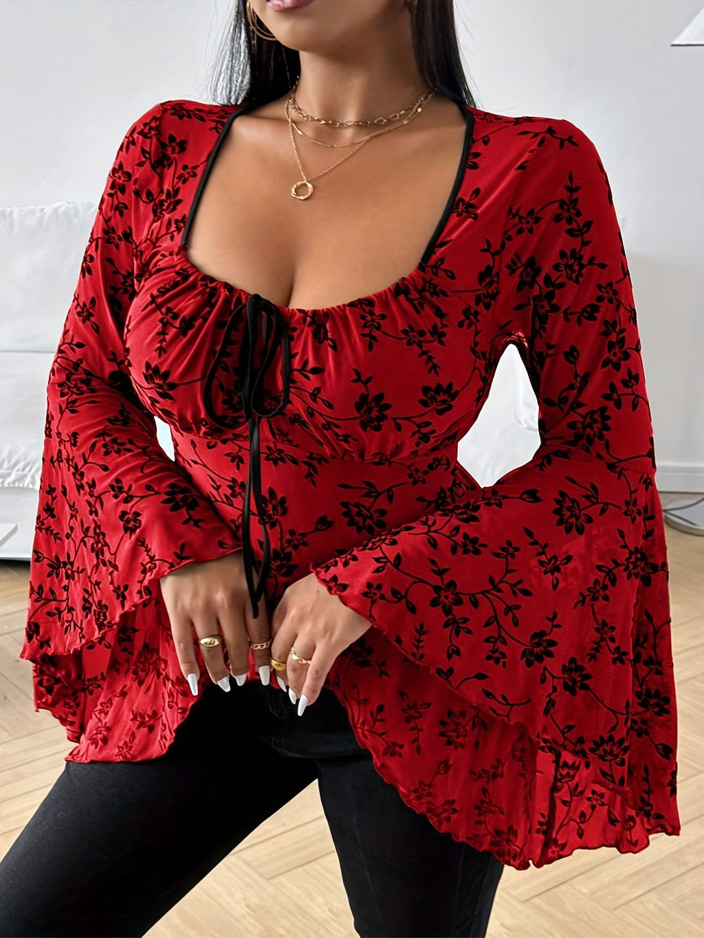 Chic Red Floral Plus Size Top Puffed Sleeves Bows