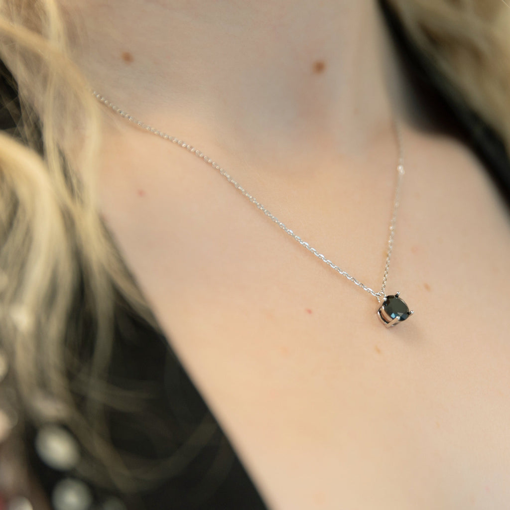Black Brilliant Round Necklace - A Wardrobe Staple