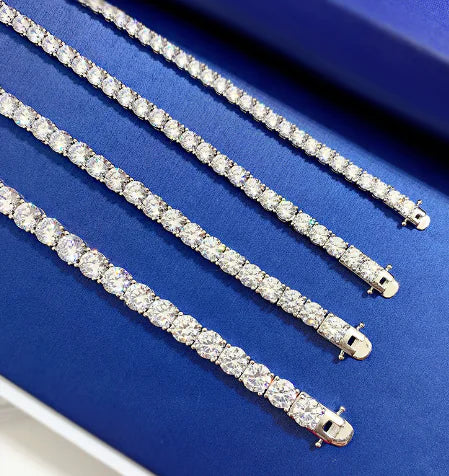 High Carbon Diamond Bracelet in 925 Silver