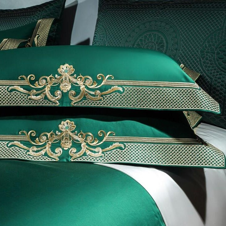 Royal Green Lake Embroidered Duvet Cover Set (Egyptian Cotton)