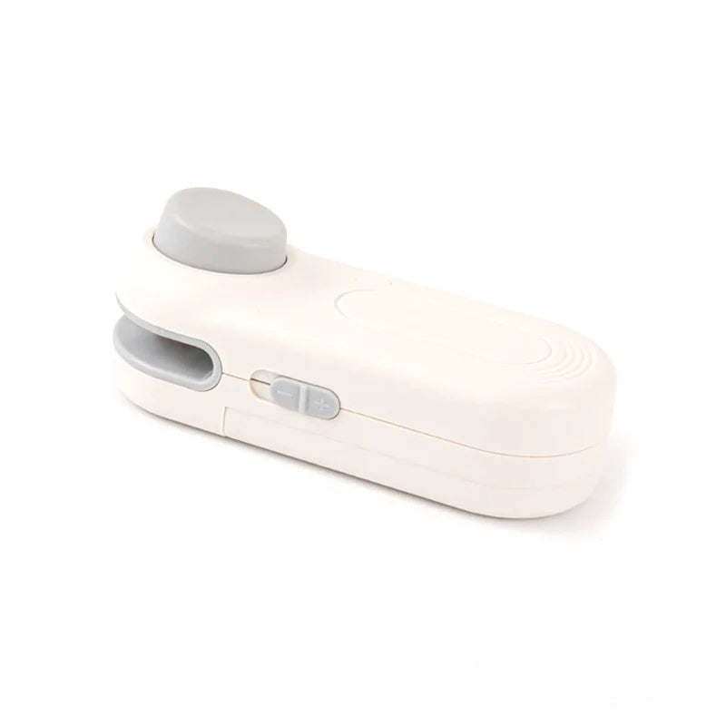 Mini Heat Sealer Food Package Bag Sealing Machine Handheld Portable Seal Food Storage Plastic Vacuum Bag Clip Bag Heat Sealer