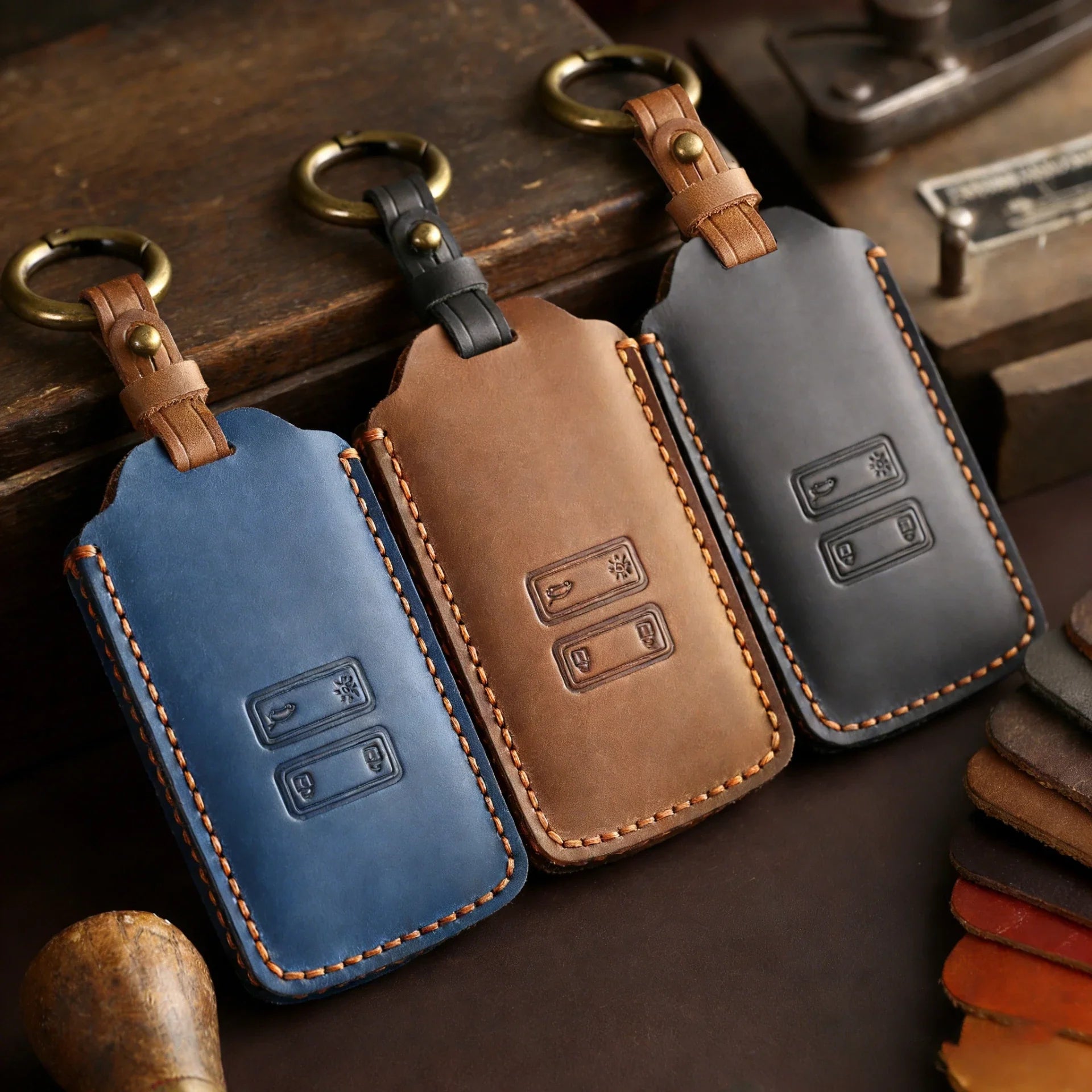 Leather Car Key Case Cover for Renault Captur Koleos Kadjar Zoe Arkana Espace Clio Megane Grand Scenic Sandero Dacia Duster Card