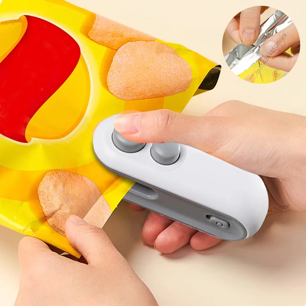 Mini Sealer Heat Bag Sealing Machine Food Package Bag Heat Sealer Rechargeable Portable Handheld Food Plastic Storage Bag Sealer