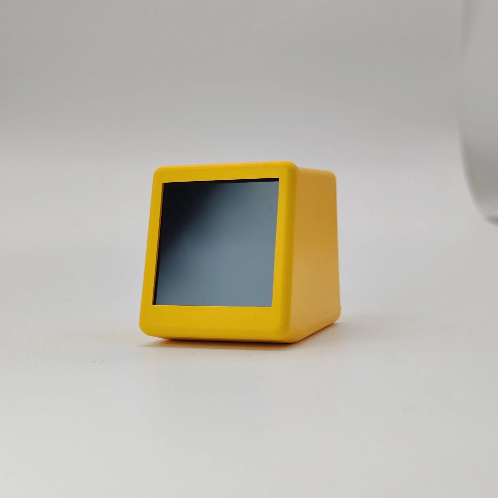 Small Portable Smart Wifi Weather Station Display Weather Temperature Humidity Time Alarm Clock Desktop Decoration