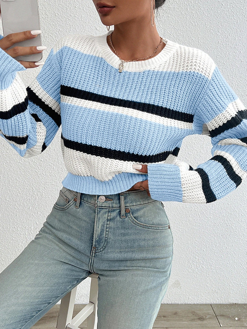 Hot sale new acrylic loose drop shoulder knitted long sleeve sweater