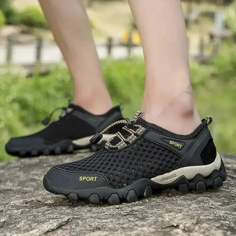 Breathable Sneakers Men Shoes Fashion Shoes For Men Climbing Hiking Shoes Men Outdoor Beach Wading