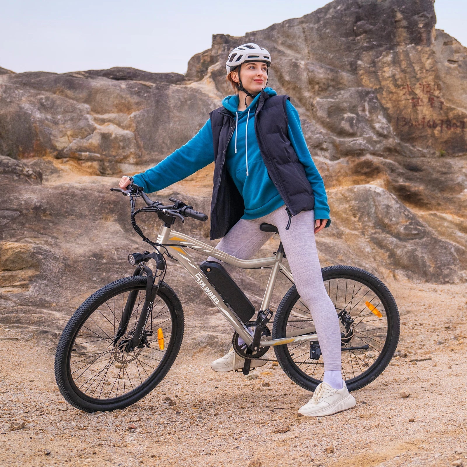 5TH WHEEL AB17 Electric Bike, 700W Peak Motor, 23 Mph Max Speed, Color LCD Display, Front Suspension