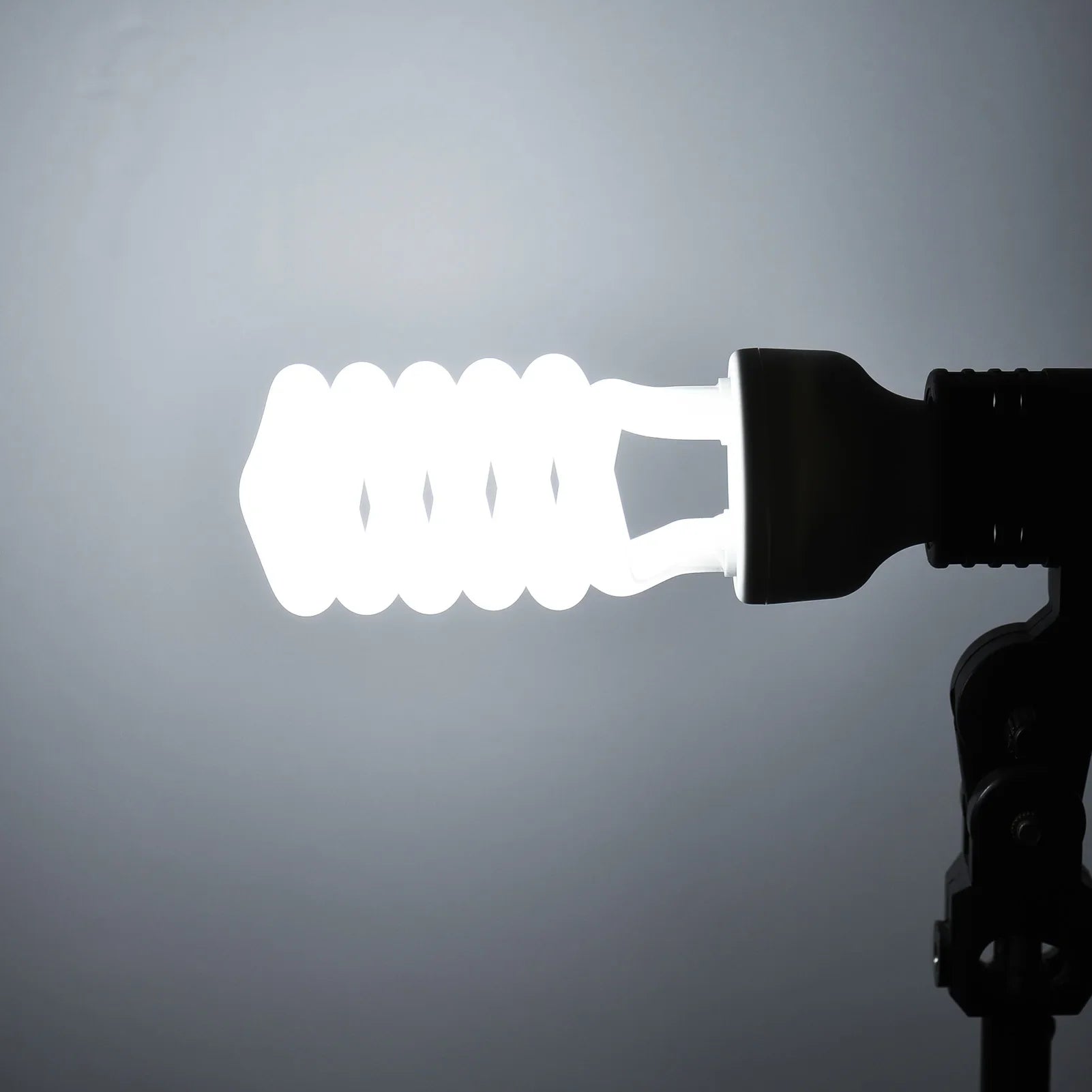 【Sale】Andoer Spiral Fluorescent Light Bulb 45W 5500K Daylight E27 Socket Energy Saving for Studio Photography Video Lighting
