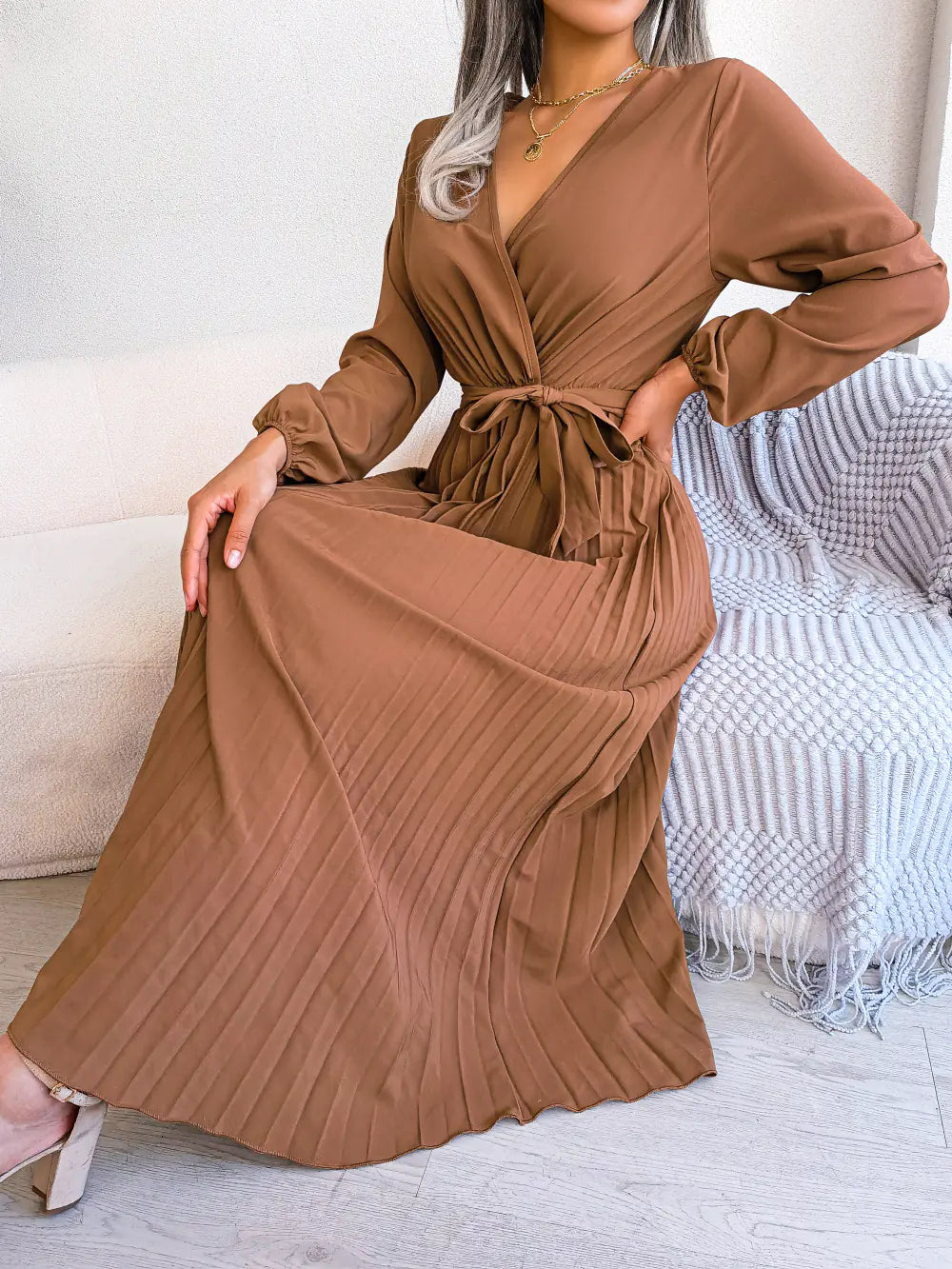 Spring/Summer Cross V-Neck Pleated Maxi Dress