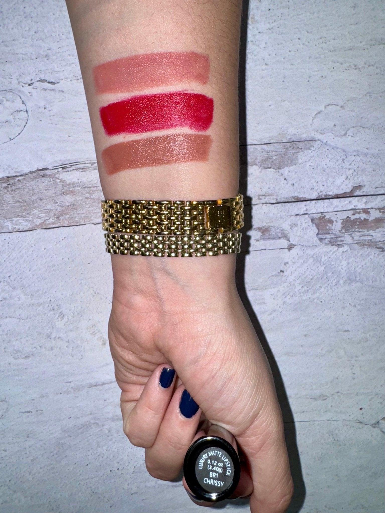 Long Lasting Hydrating Matte Lipstick (Vegan) | REK