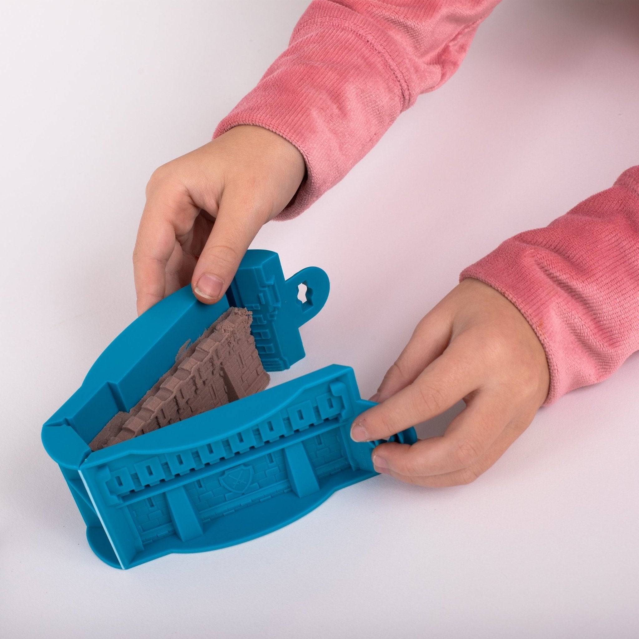 Create A Castle BuildMaster™ Indoor Mystery Bag