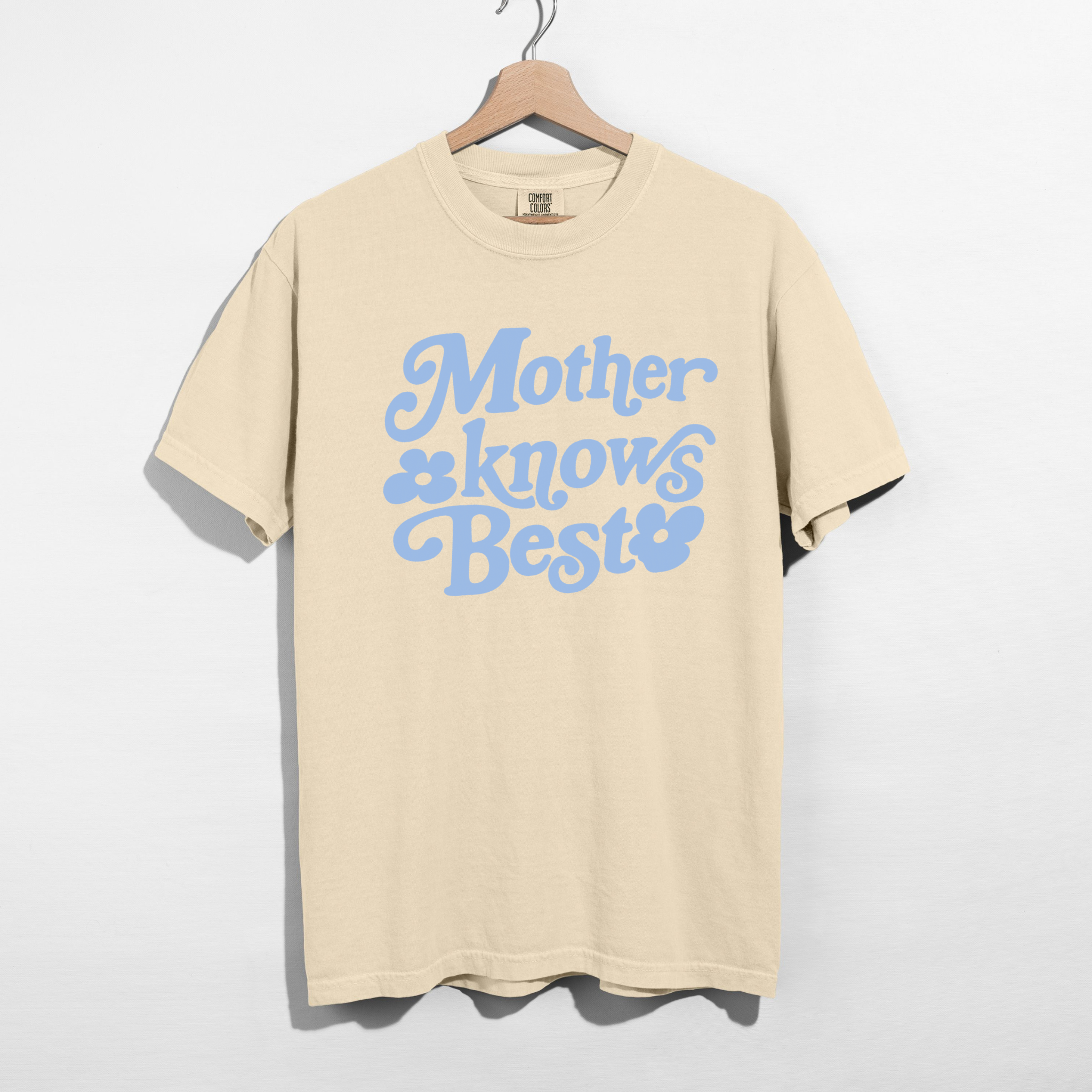 Mother Knows Best Retro Graphic Tee | Vintage Style Mom Shirt | Cute Motherhood Tee