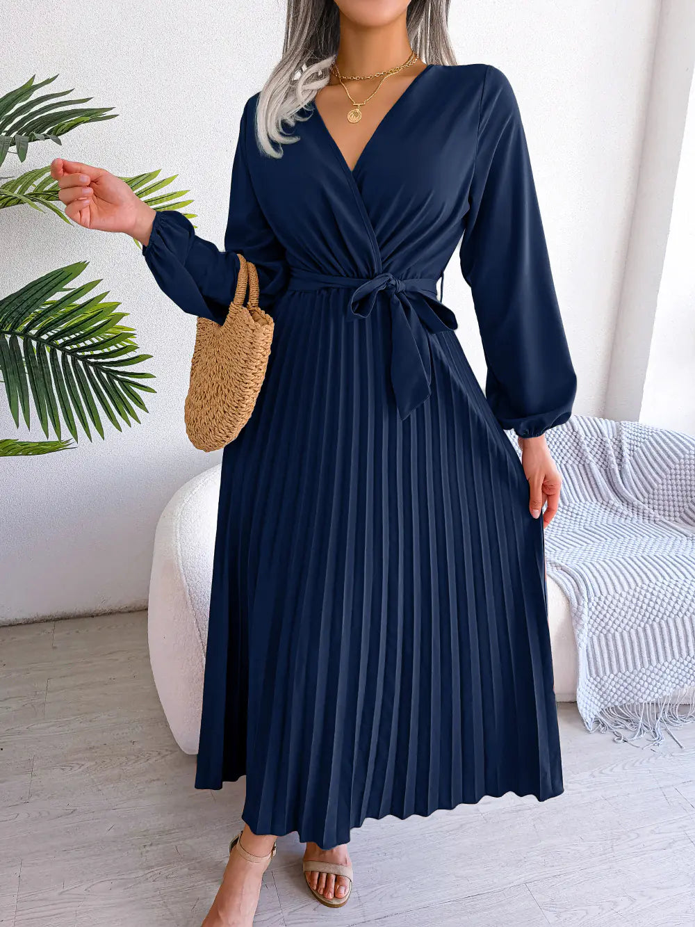 Spring/Summer Cross V-Neck Pleated Maxi Dress