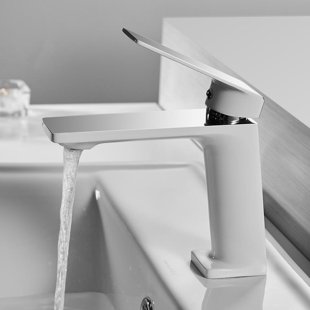 Mary Single-Hole Bathroom Faucet