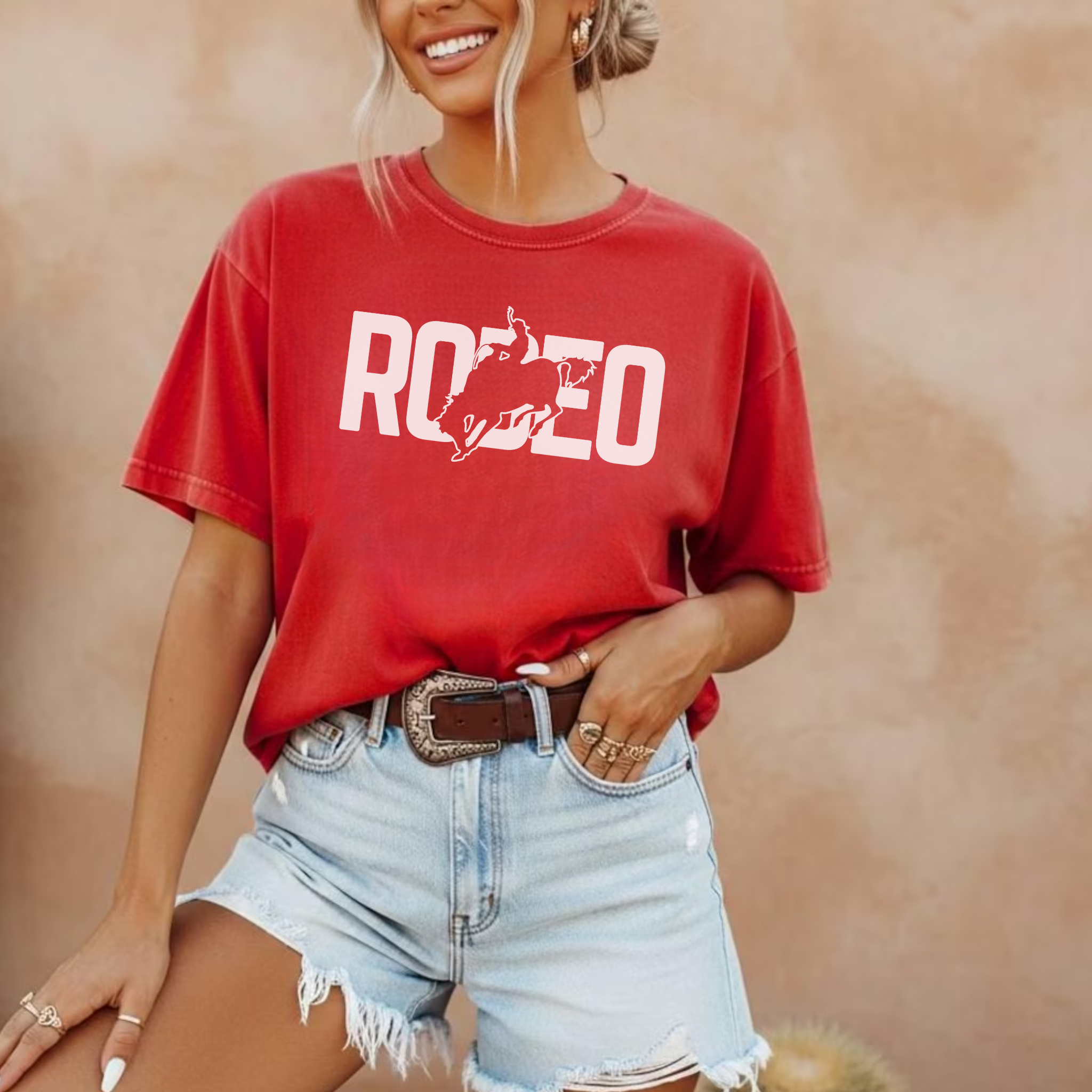 RODEO Graphic Tee | Western Cowgirl