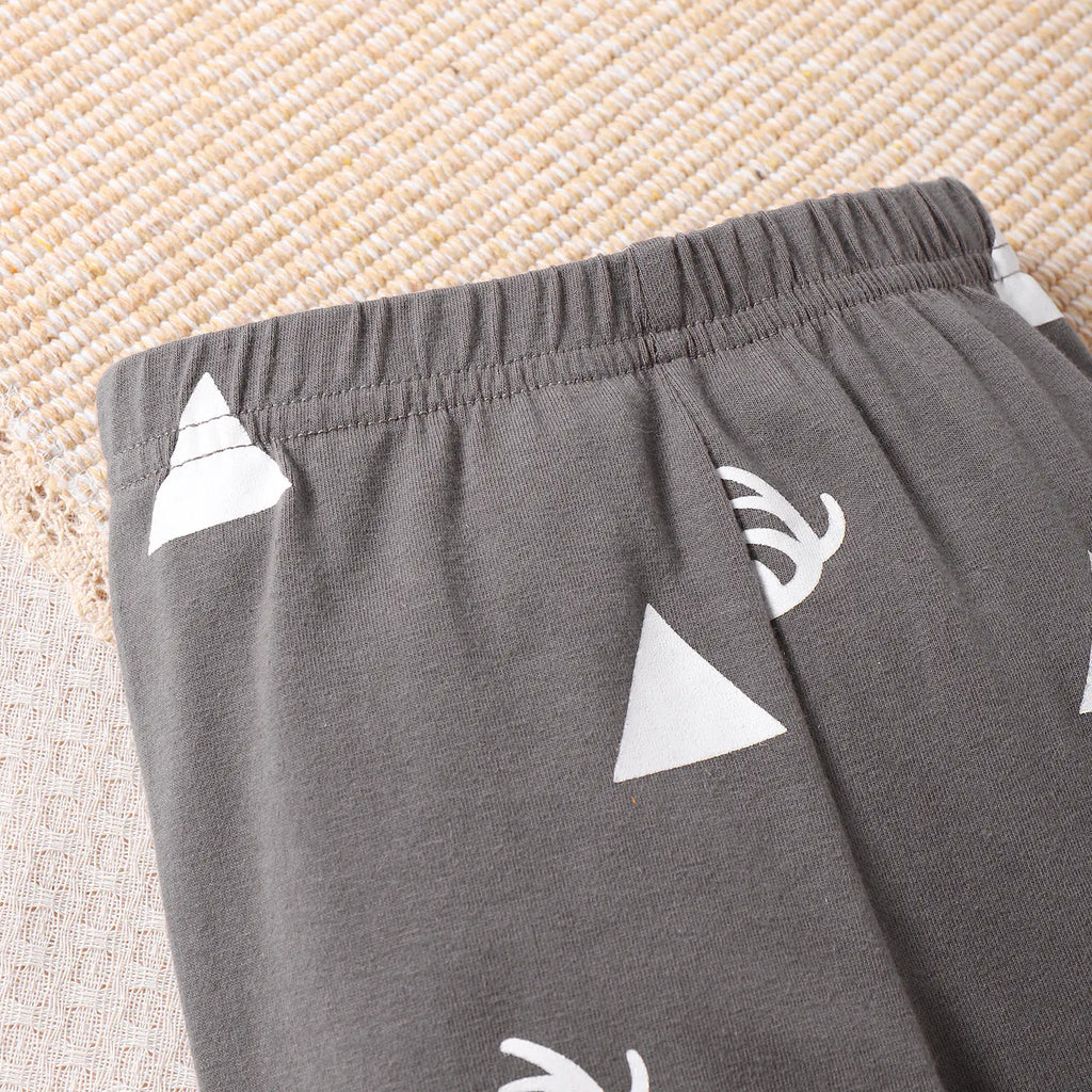 Triangle Print Deer Baby Bodysuit for Autumn
