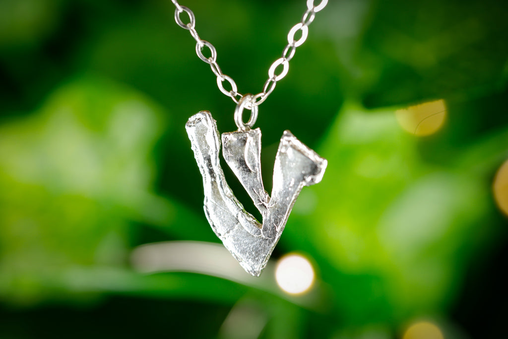 Sterling Silver Shin Pendant Necklace