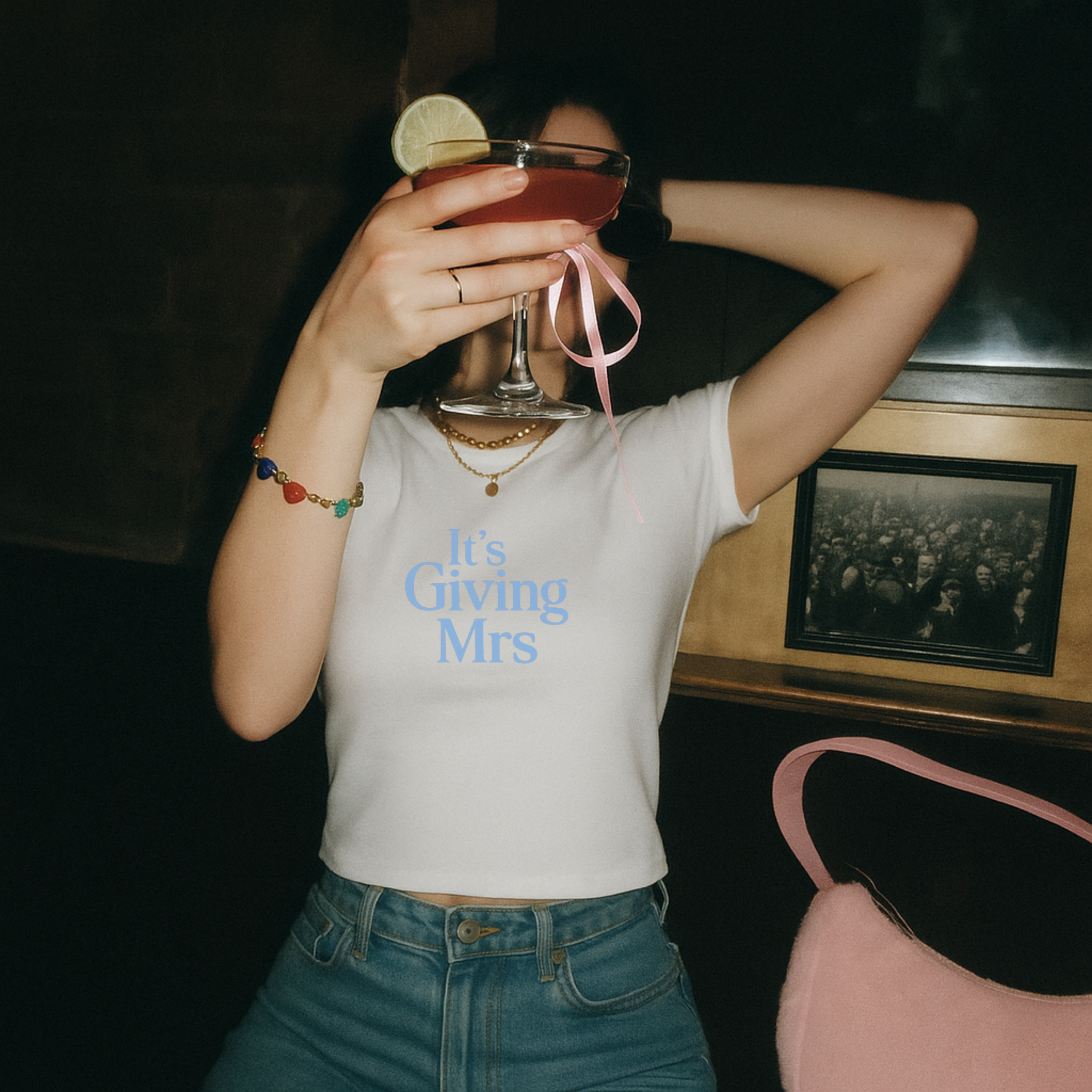 It’s Giving Mrs Graphic Tee – Bride Bachelorette Shirt